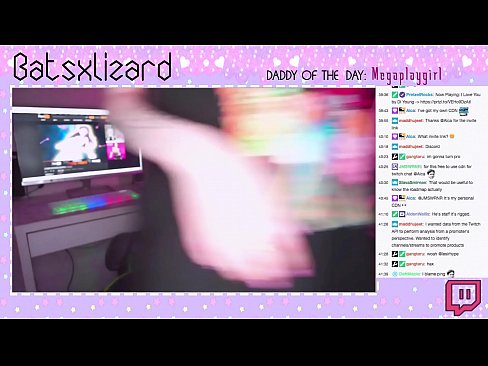 ❤️ GAMER GLÖMDE ATT STÄNGA AV STRÖMMEN OCH SPRUTAR LIVE I SÄNDNING ❤️ Just porr at sv.sexonfire.ru
